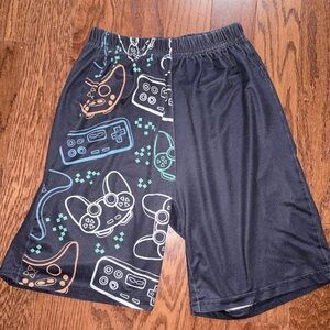 PatPat Kids Gaming Controller Print Shorts - Black and Multicolor